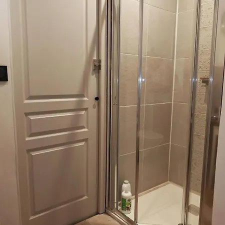 Tres Beau 3 Pieces Jusqu'a 6 Voyageurs - El Paradisio * Lourdes