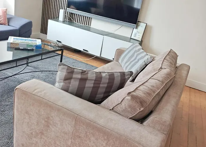 Tres Beau 3 Pieces Jusqu'a 6 Voyageurs - El Paradisio Appartement *